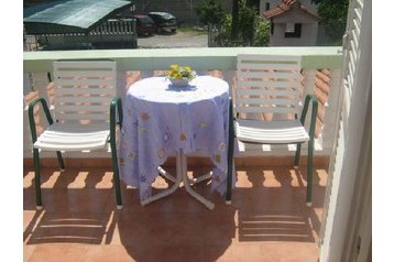 Kroatija Privát Tribunj, Eksterjeras